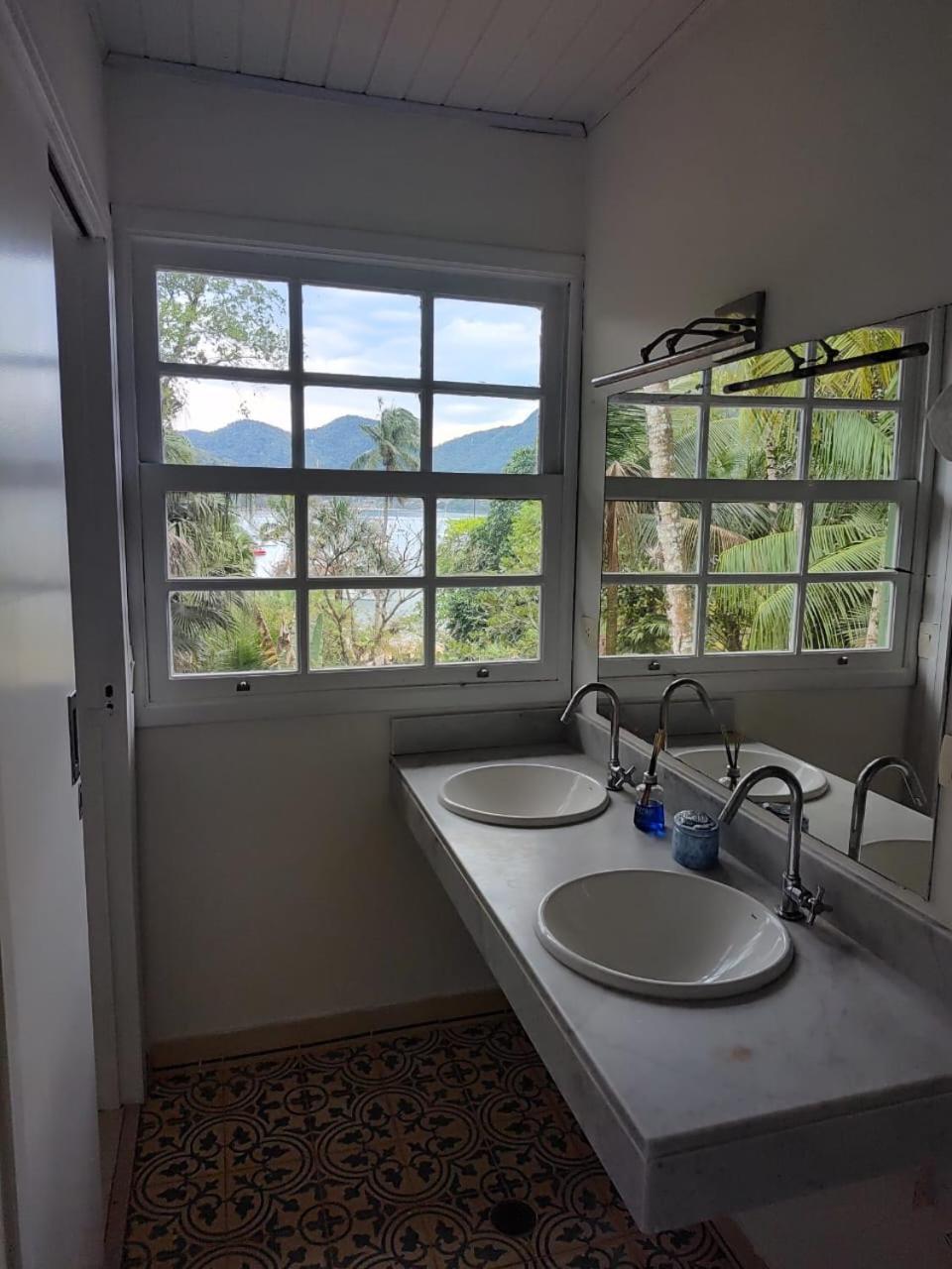 Hotel Ribeira Beach Ubatuba Bagian luar foto